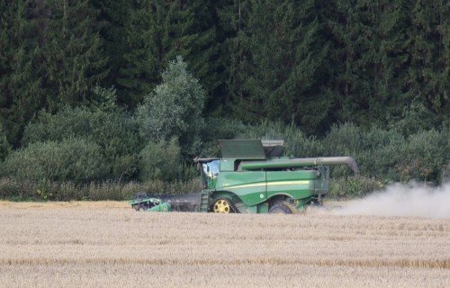 Par 6,7 miljoniem eiro palielināts atbalsts kredītprocentu daļējai dzēšanai primārās lauksaimniecības produkcijas ražotājiem